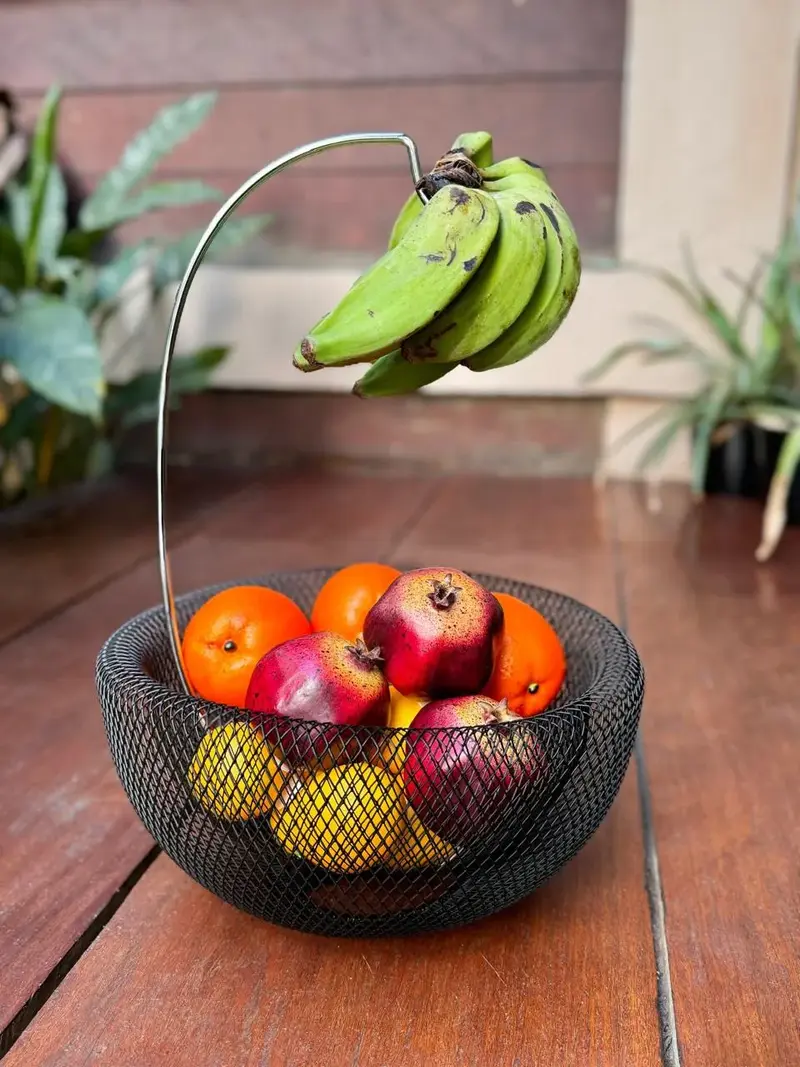 FRUTEIRA PRETA COM CESTO E PENDURADOR RACK PRETO