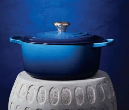 PANELA REDONDA FUNDA 24CM SIGNATURE AZURE BLUE LE CREUSET