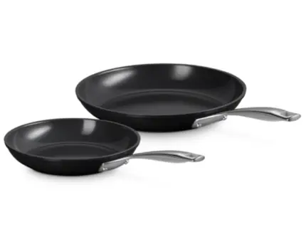 SET 2 FRIGIDEIRAS RASAS 24+28CM ENSC UNICO LE CREUSET