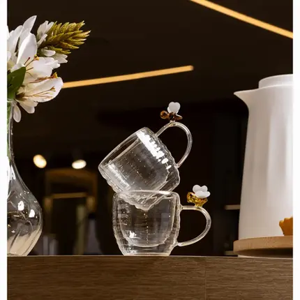 CONJUNTO 2 XICARAS DE CAFE PAREDE DUPLA DE VIDRO BOROSSILICATO LOVELY BEE 80ML